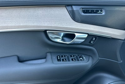 2026 Volvo XC90 B6 Plus 6-Seater