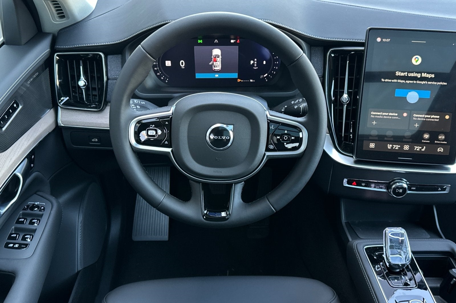 2026 Volvo XC90 B6 Plus 6-Seater