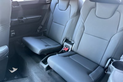 2026 Volvo XC90 B6 Plus 6-Seater