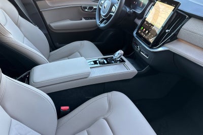 2026 Volvo XC90 B6 Plus 6-Seater