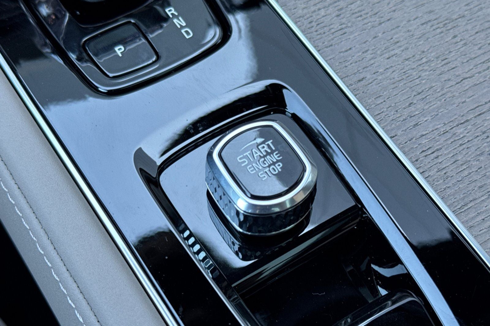 2026 Volvo XC90 B6 Plus 6-Seater