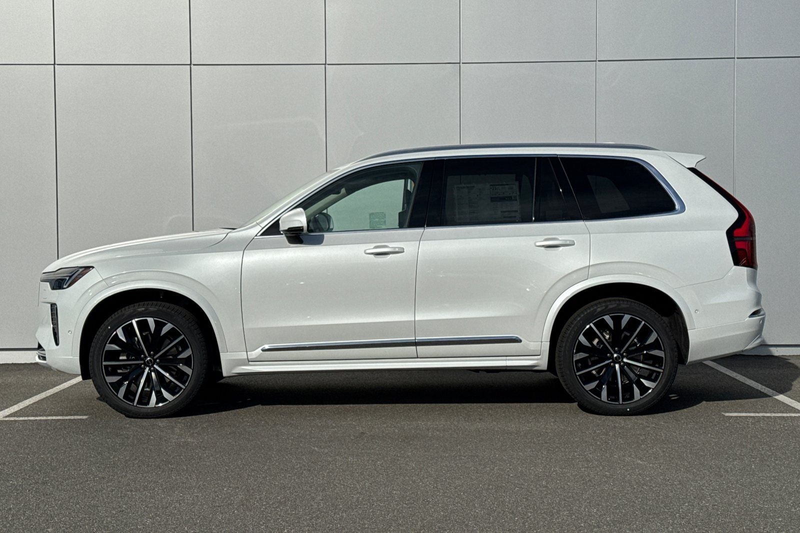 2026 Volvo XC90 B6 Ultra