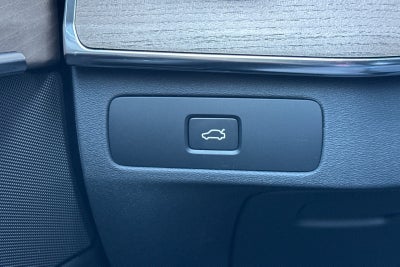 2025 Volvo XC90 B6 Core 2025.5