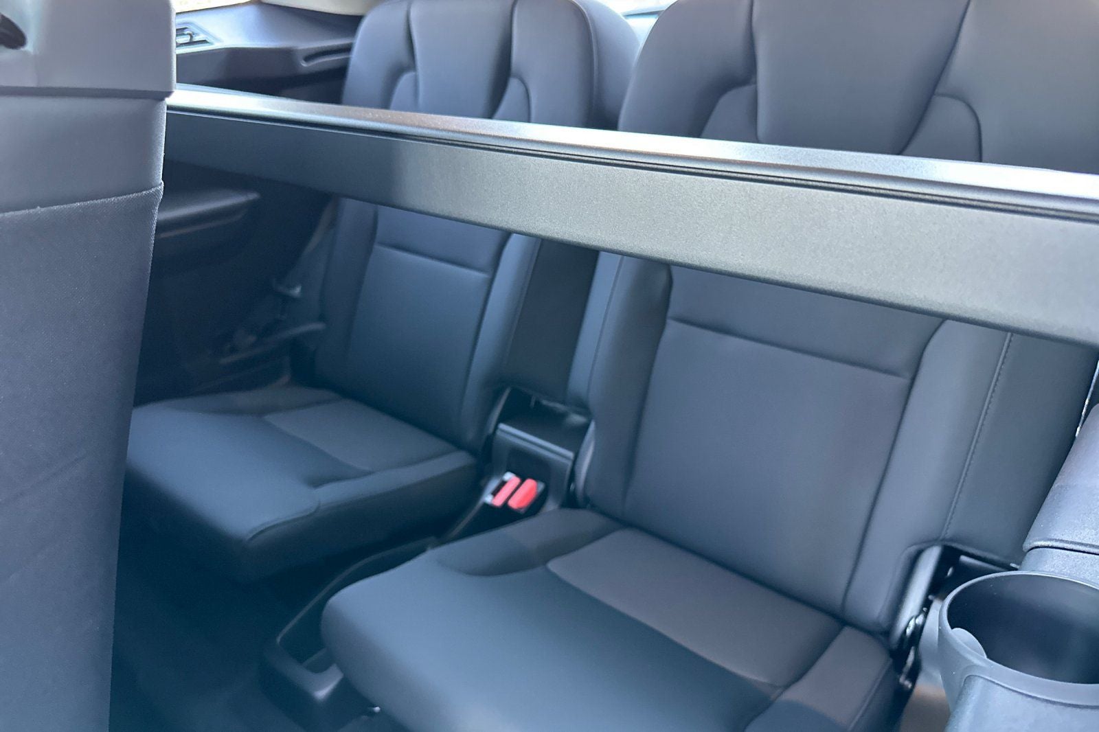 2025 Volvo XC90 B6 Core 2025.5