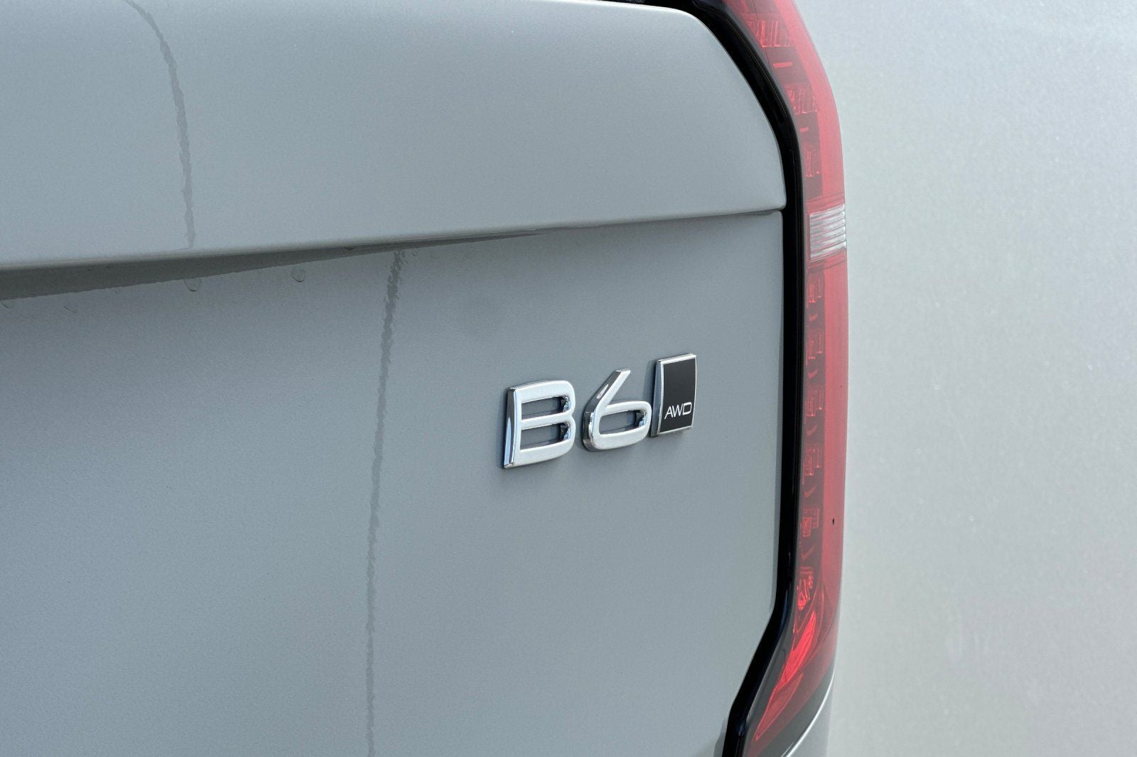 2025 Volvo XC90 B6 Core 2025.5