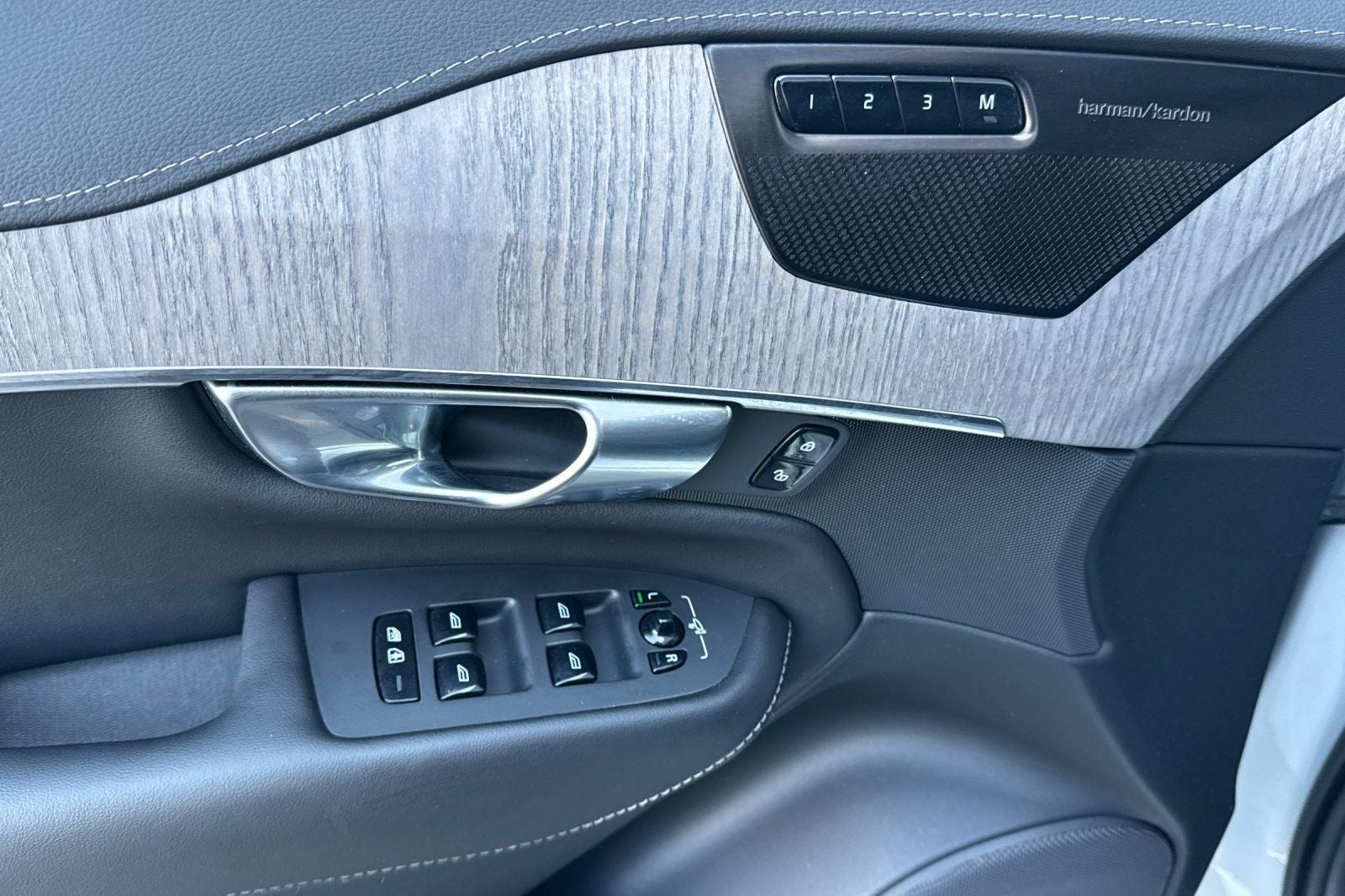2023 Volvo XC90 Ultimate