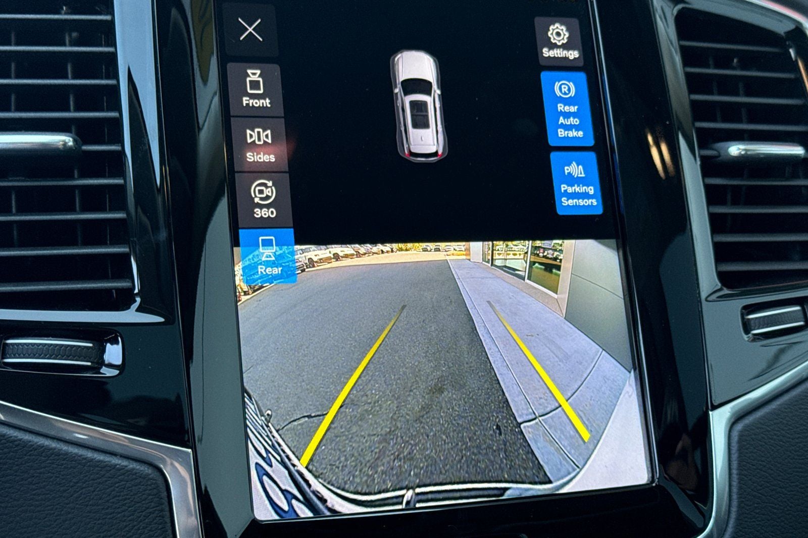 2023 Volvo XC90 Ultimate