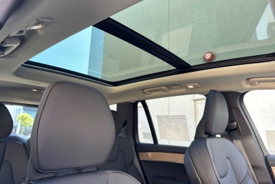 2025 Volvo XC90 B6 Core 2025.5