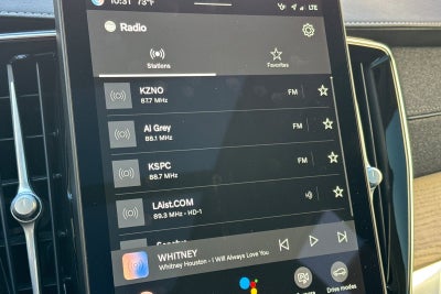 2025 Volvo XC90 B6 Core 2025.5