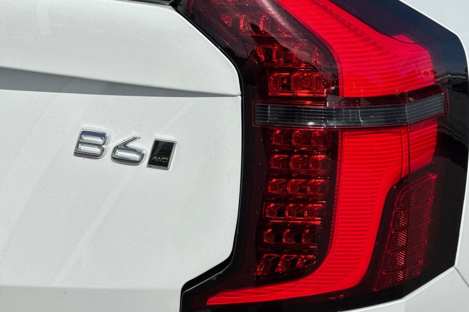 2026 Volvo XC90 B6 Plus 7-Seater