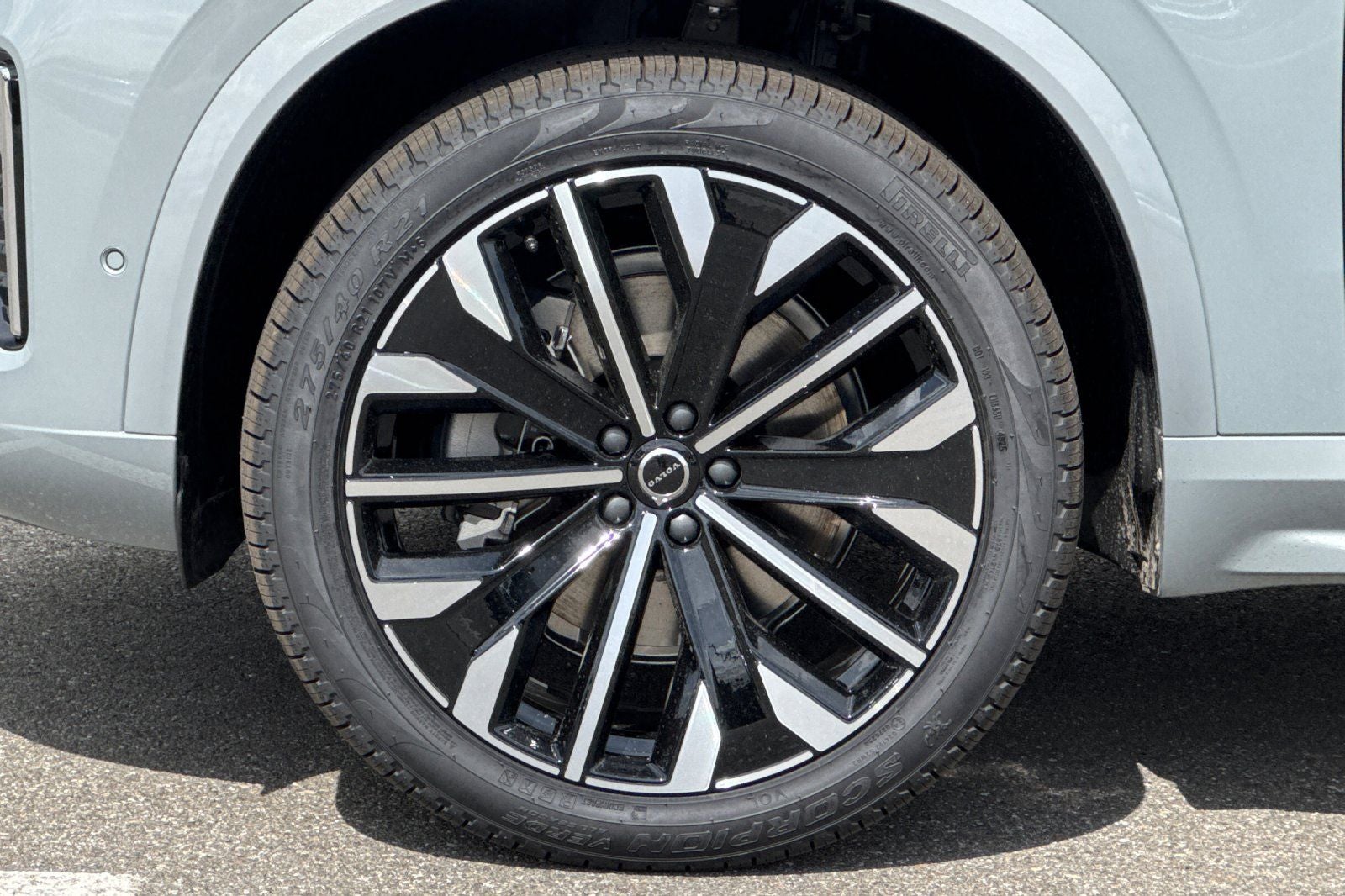 2026 Volvo XC90 B6 Plus 7-Seater