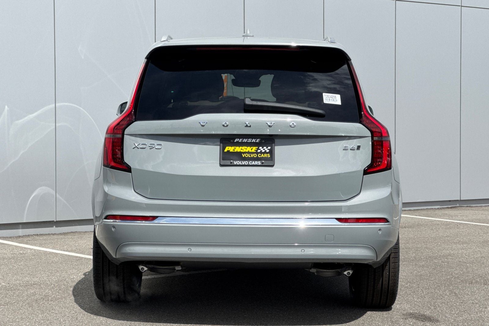 2026 Volvo XC90 B6 Plus 7-Seater