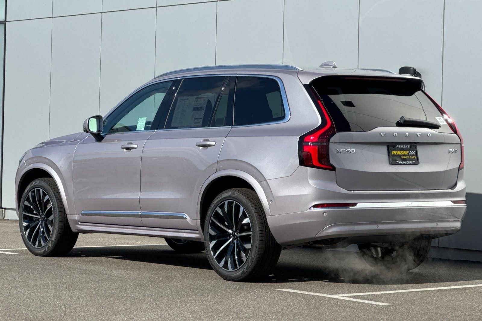 2026 Volvo XC90 B6 Plus 7-Seater