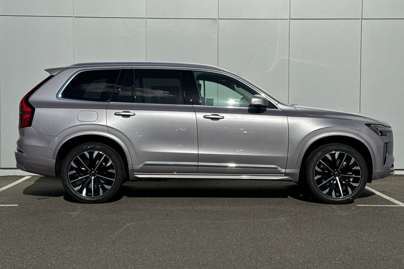 2026 Volvo XC90 B6 Plus 7-Seater