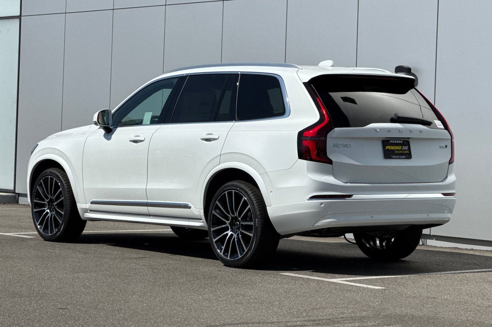 2026 Volvo XC90 B6 Plus 7-Seater