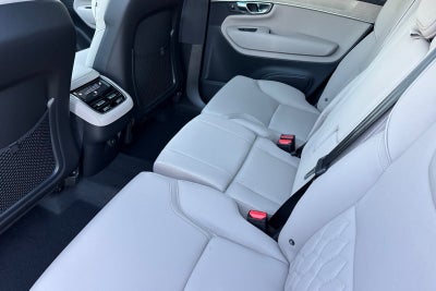 2027 Volvo XC90 B6 Plus 7-Seater