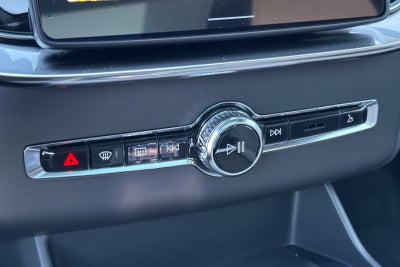 2027 Volvo XC90 B6 Plus 7-Seater