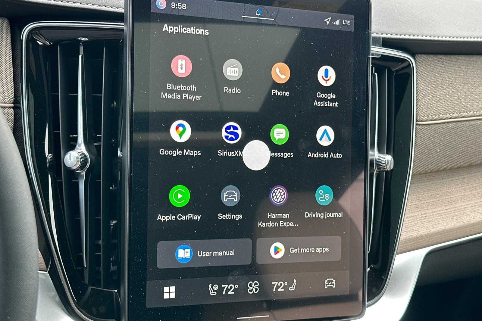 2026 Volvo XC90 B6 Plus 7-Seater