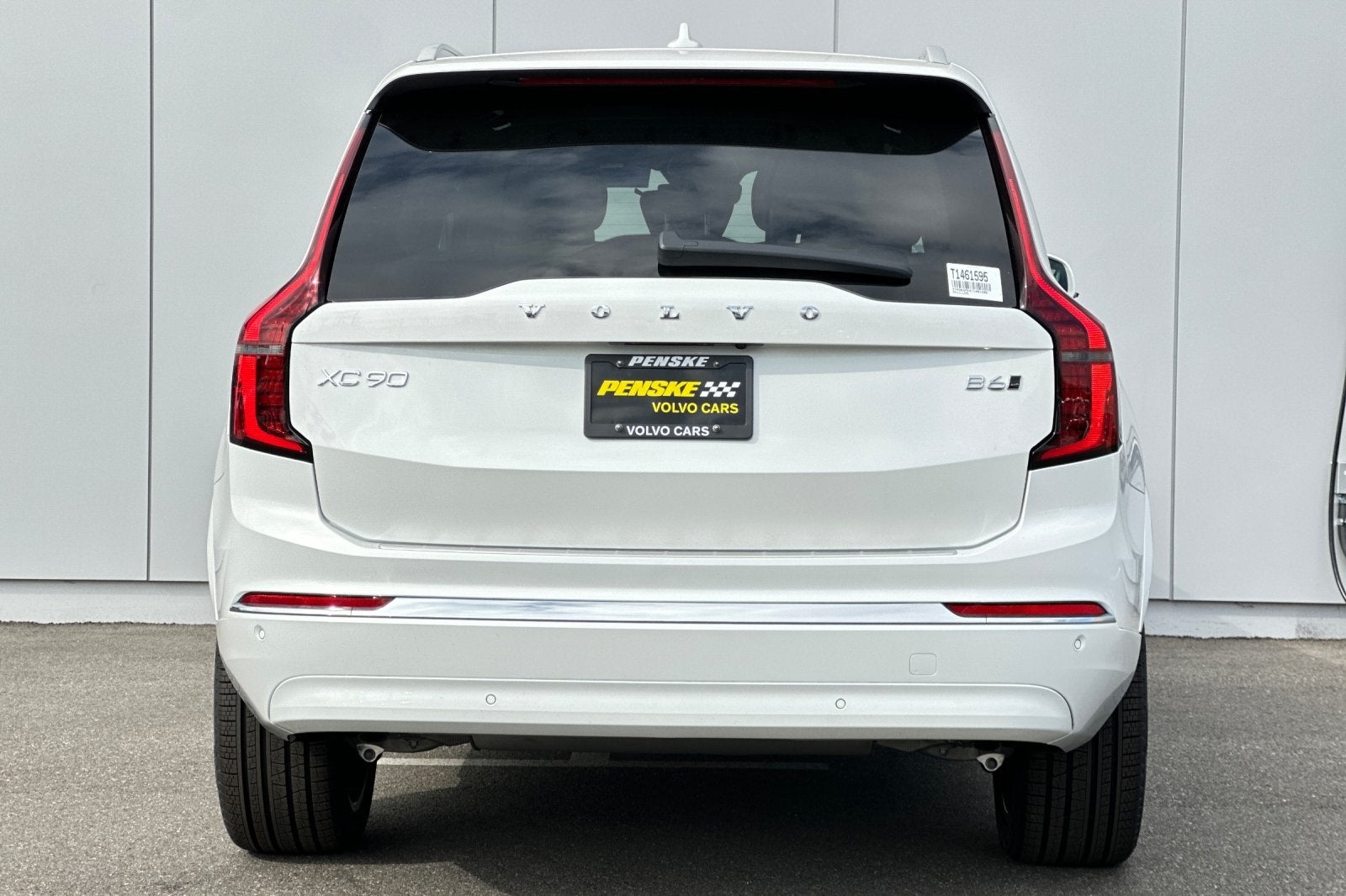 2026 Volvo XC90 B6 Plus 7-Seater