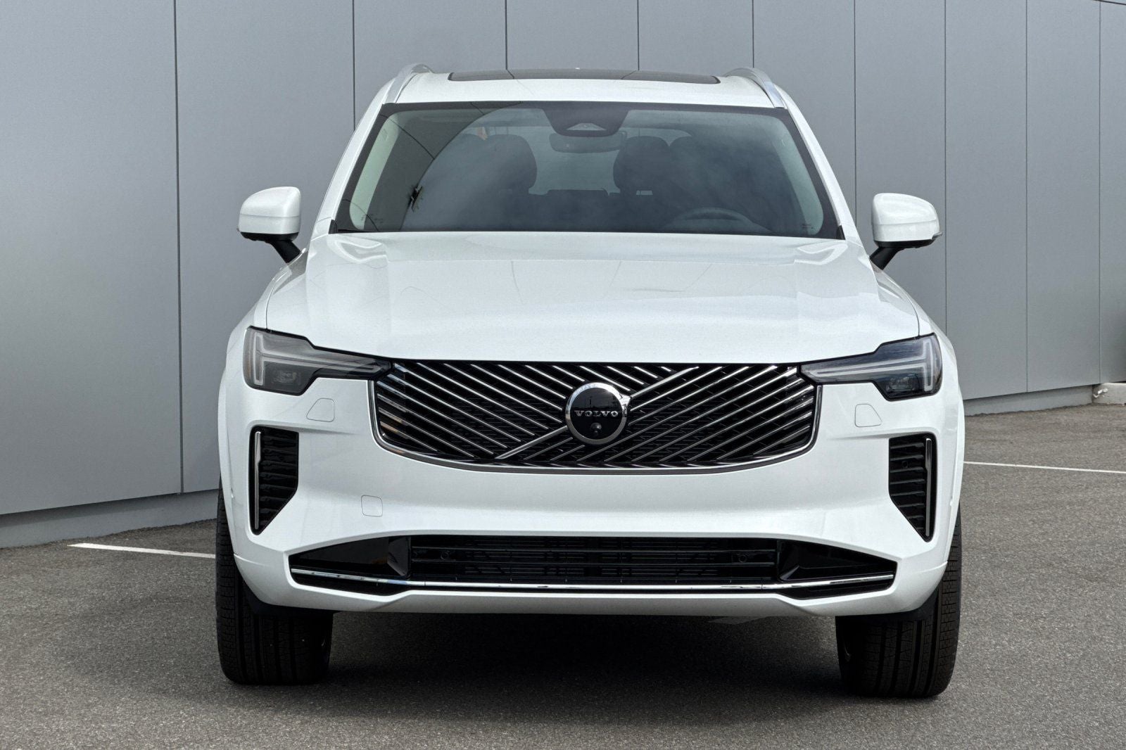 2026 Volvo XC90 B6 Plus 7-Seater