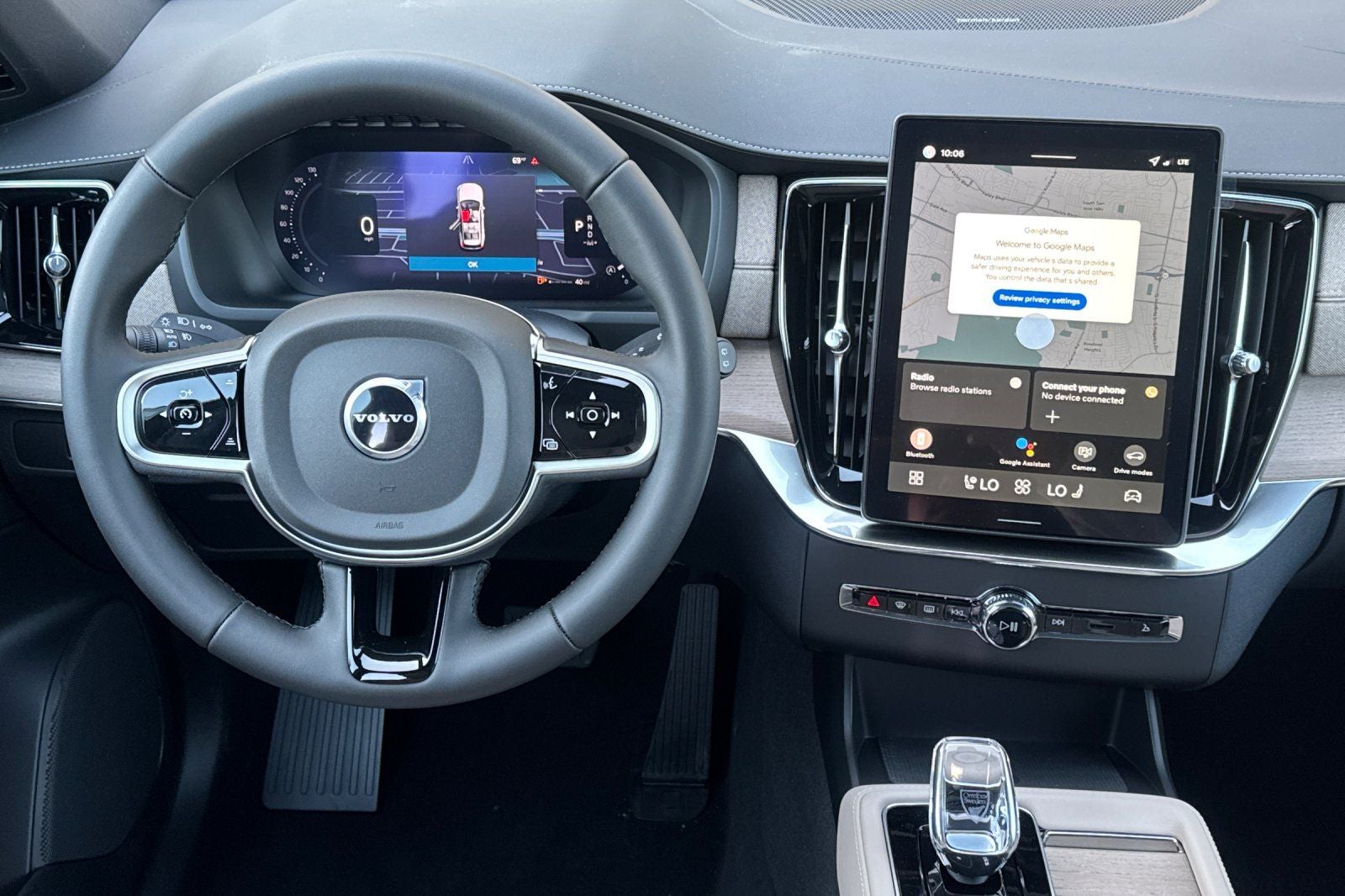 2026 Volvo XC90 B6 Plus 7-Seater