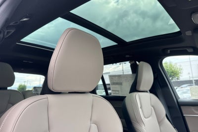 2027 Volvo XC90 B6 Plus 7-Seater