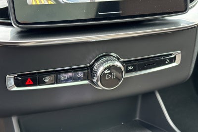 2027 Volvo XC90 B6 Plus 7-Seater