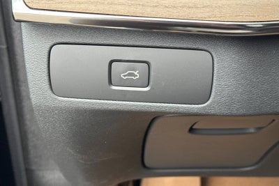 2027 Volvo XC90 B6 Plus 7-Seater