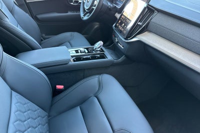 2027 Volvo XC90 B6 Plus 7-Seater