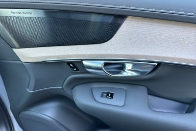 2027 Volvo XC90 B6 Plus 7-Seater