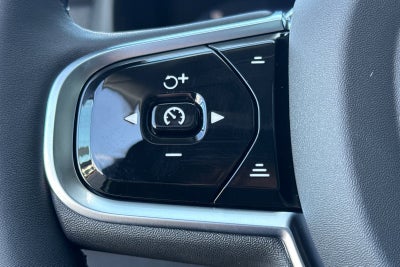 2027 Volvo XC90 B6 Plus 7-Seater