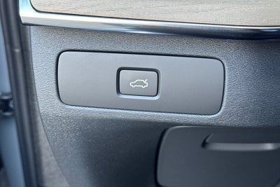 2027 Volvo XC90 B6 Plus 7-Seater
