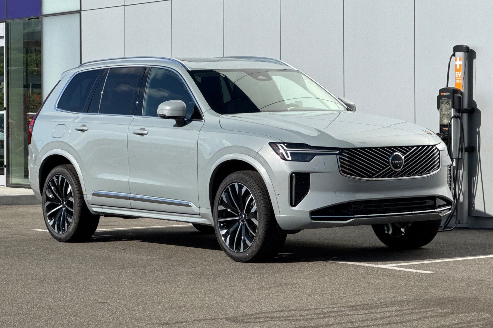 2027 Volvo XC90 B6 Plus 7-Seater