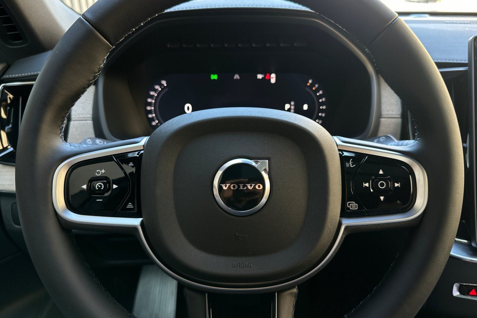 2026 Volvo XC90 B6 Plus 7-Seater