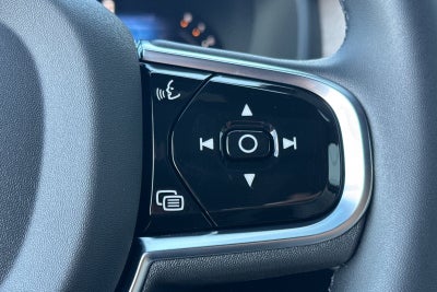 2027 Volvo XC90 B6 Plus 7-Seater