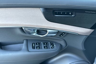 2027 Volvo XC90 B6 Plus 7-Seater