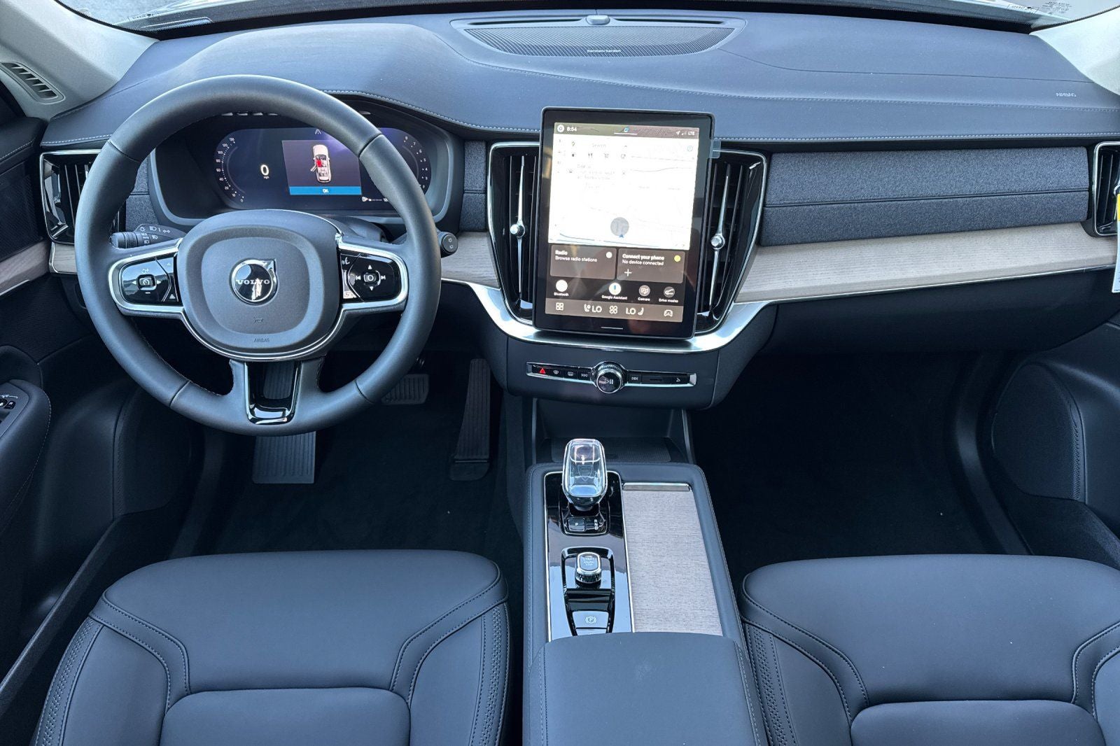 2027 Volvo XC90 B6 Plus 7-Seater