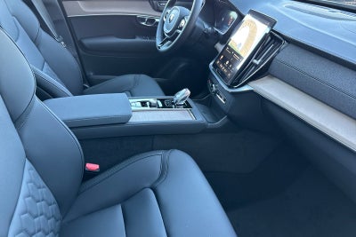 2027 Volvo XC90 B6 Plus 7-Seater