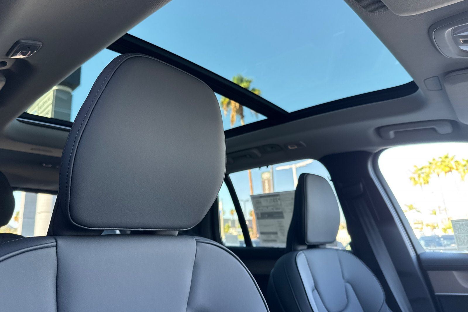 2027 Volvo XC90 B6 Plus 7-Seater