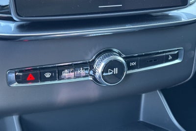 2027 Volvo XC90 B6 Plus 7-Seater