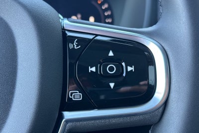 2027 Volvo XC90 B6 Plus 7-Seater