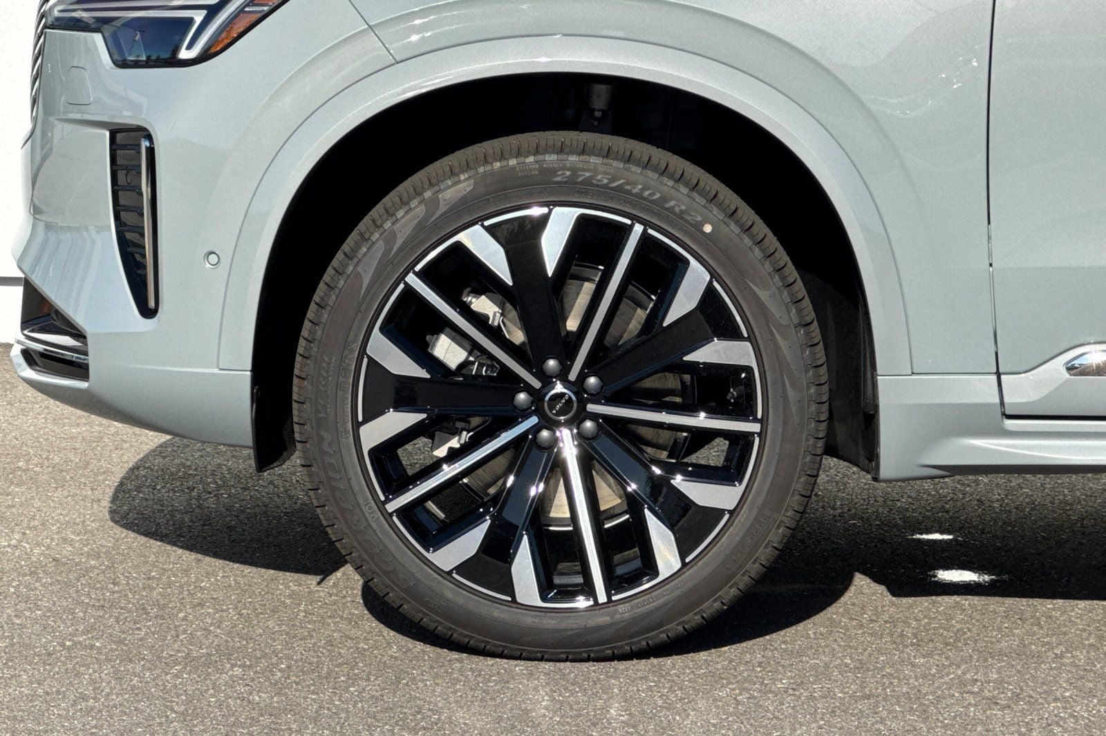 2027 Volvo XC90 B6 Plus 7-Seater