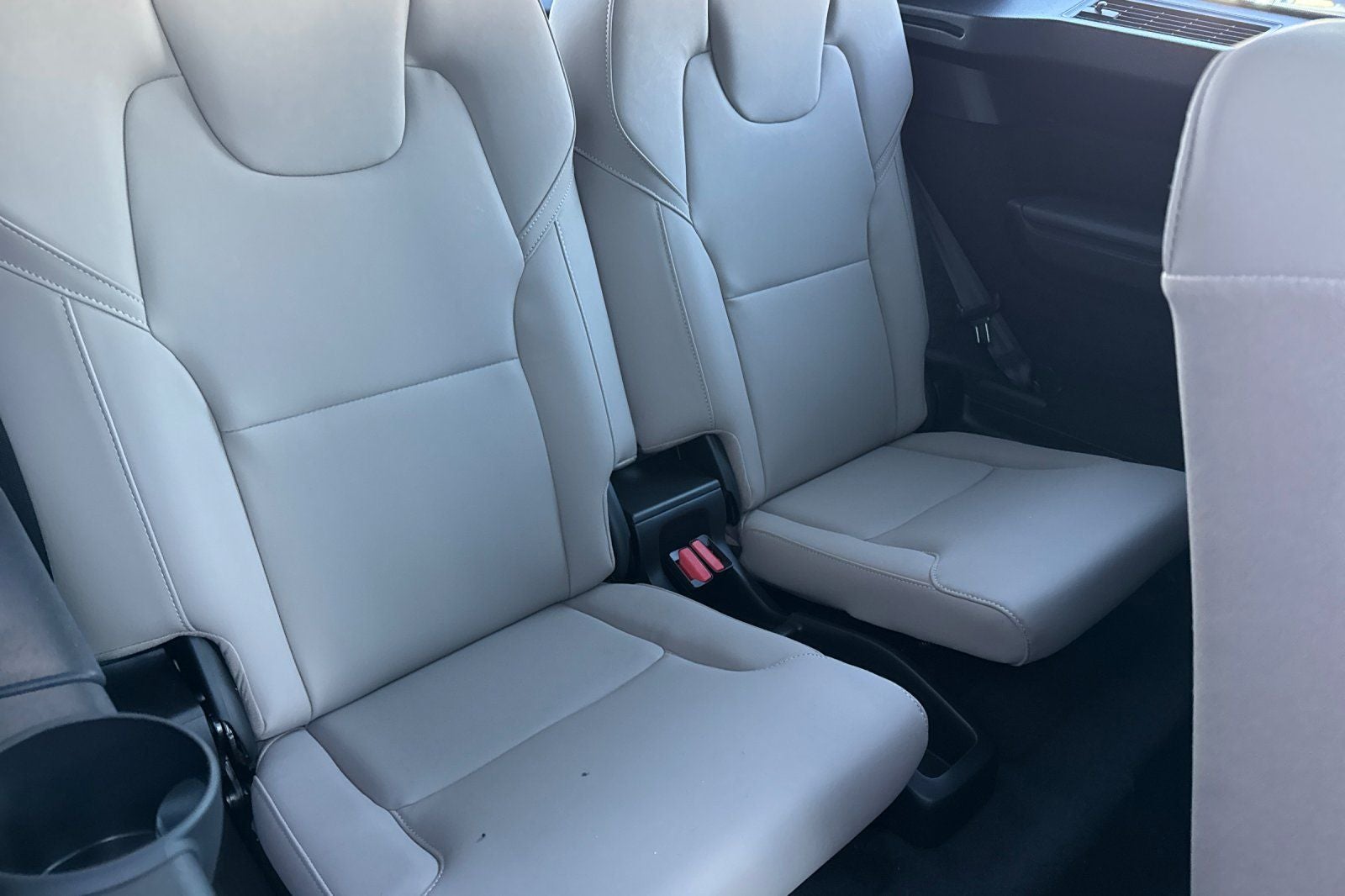 2027 Volvo XC90 B6 Plus 7-Seater