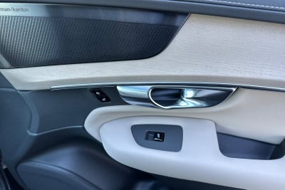 2027 Volvo XC90 B6 Plus 7-Seater