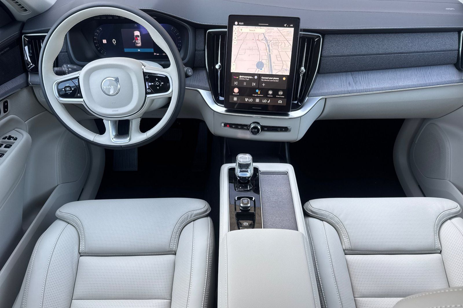 2026 Volvo XC90 B6 Ultra