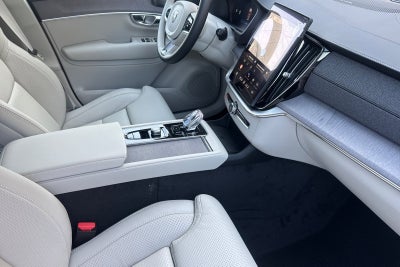 2026 Volvo XC90 B6 Ultra