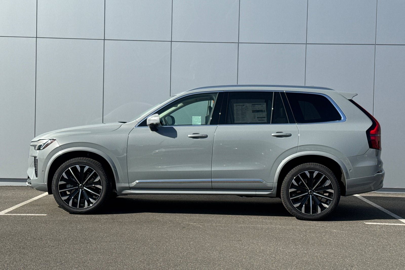 2026 Volvo XC90 B6 Ultra