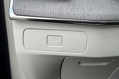 2027 Volvo XC90 B6 Ultra