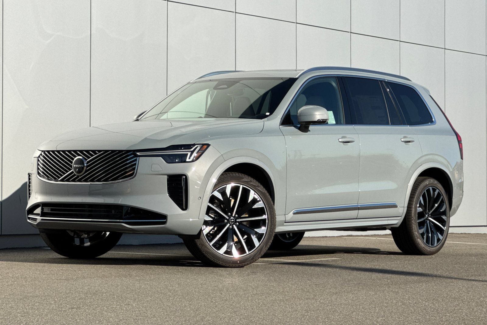 2027 Volvo XC90 B6 Ultra