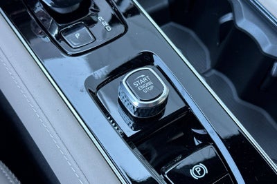2027 Volvo XC90 B6 Ultra